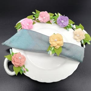 Handmade Napkin Rings,Colorful Napkin Rings Set of 6 in Box,Easter Napkin Ring,Napkin Ring with Felt Flowers,Napkin Ring with Spring Trends