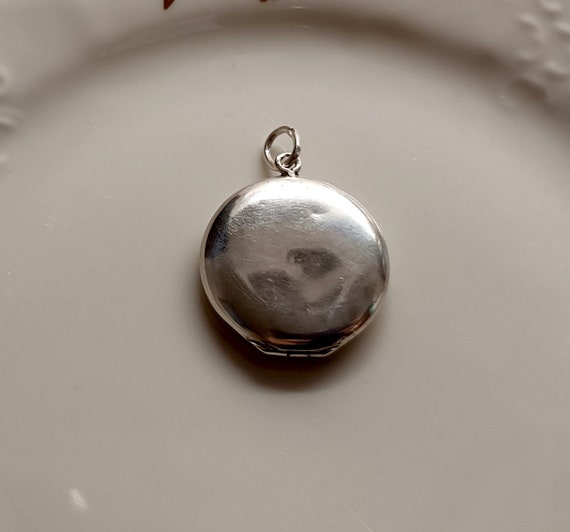 Antique Art Nouveau pendant, Silver locket made i… - image 3