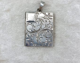 Antique silver locket, Made in 1920's Czechoslovakia