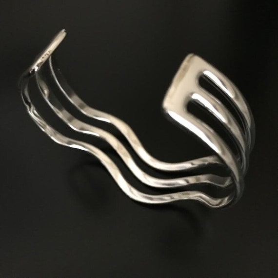 Sterling Silver - Cuff Bracelet - Stylish and Con… - image 5