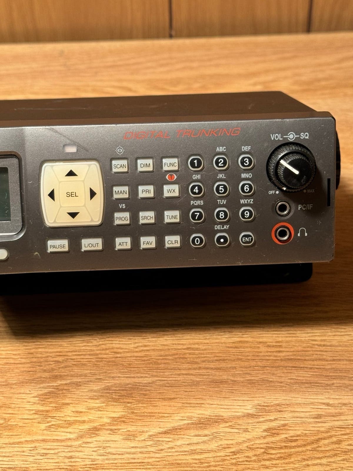 Radio Shack Pro652 Digital Apco P25 Trunking Desktop Mobile Scanner