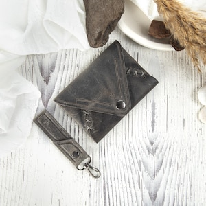 Kleine Lederwaren Geschenke für Männer, personalisierte graue Leder Geldbörse und Schlüsselbund - Herren Leder Mini Kreditkarten Geldbörse, Jubiläumsgeschenk