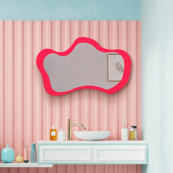 Chameleon Pink Mirror: Be Inspired By This Modern Kids' Wall