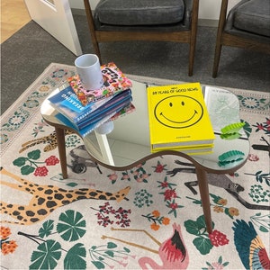 Couchtisch aus Nussbaum Moderner Spiegel-Kaffeetisch aus Nussbaum Moderner Asymmetrischer Couchtisch Bauernhaus-Kaffeetisch Einzigartiger Couchtisch
