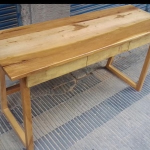 Escritorio de estilo escandinavo