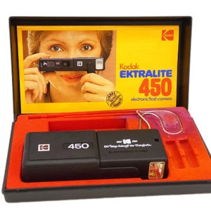 Kodak Ektralite 450 - Flash Camera - Vintage Cameras
