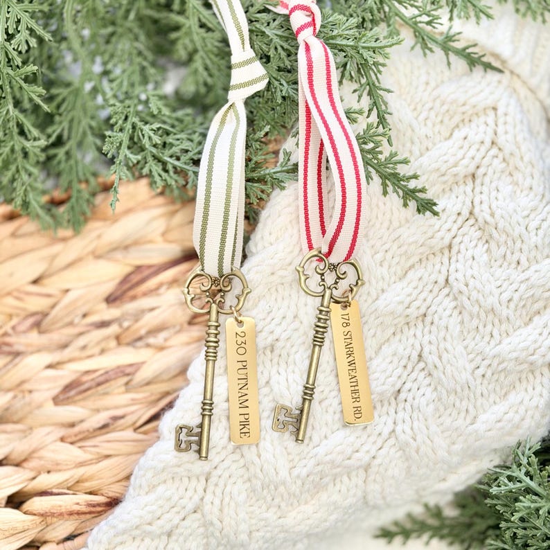 Engraved metal key Christmas ornament for new homeowners, personalized home decor