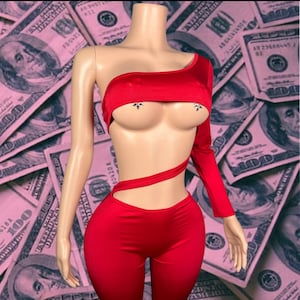 sexy bartender clothes Discover 11 Female Bartender Outfits and bartender outfit ideas