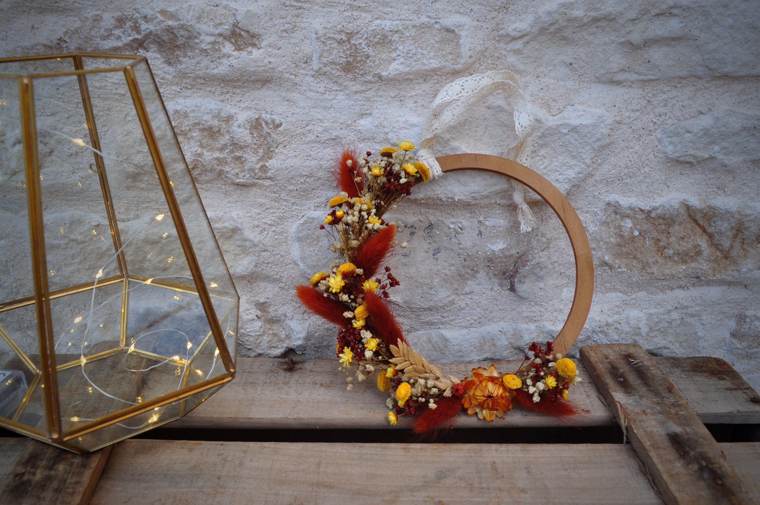 Couronne de Fleurs Séchées et Stabilisées, Anneau en Bois Fleuri