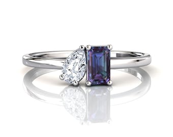 Solid Platinum Alexandrite Toi Et Moi Ring, Color Change Alexandrite & Moissanite, Stacking Ring, Small Engagement Ring, Promise Ring