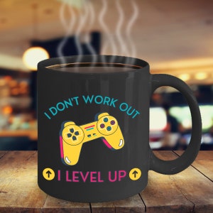 Eu não malho eu subo de nível caneca de café inspirador motivacional engraçado MGX01336