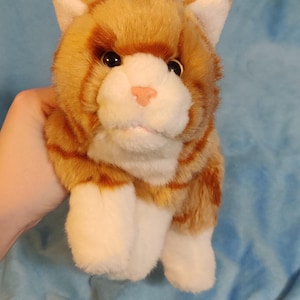 ESSA-knuffel: 15 cm - oranje gestreept - Animal Alley