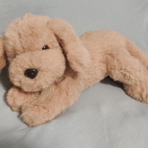ESSA Plush: 10&quot; - Muttsy - GUND