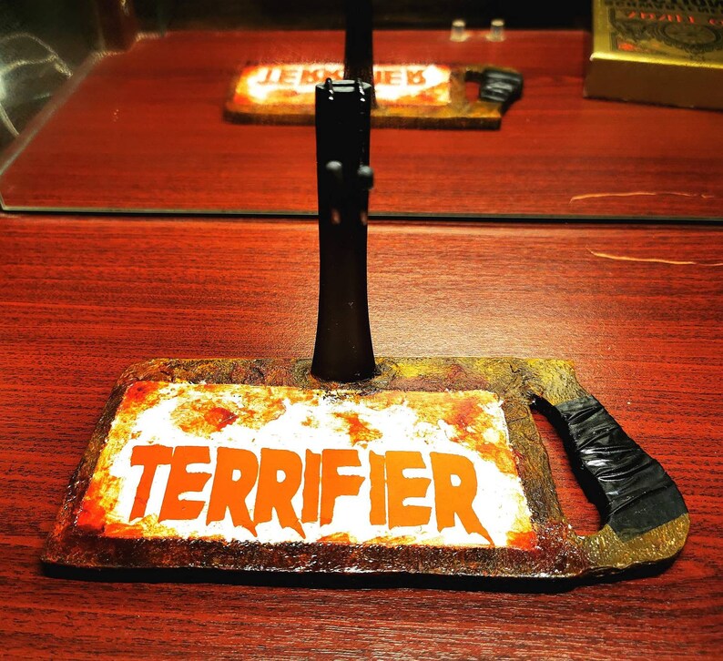 Terrifier Art the Clown: 1/6 Scale Bloody Hacksaw Figure Stand - Etsy