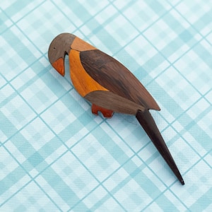 Majestic Simple Bird Wooden Brooch - L3