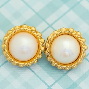 Vintage Golden Pearl Nest Stud Earrings - L5