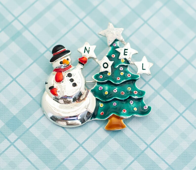 Adorable Snowman Noel Christmas Tree Brooch - L2