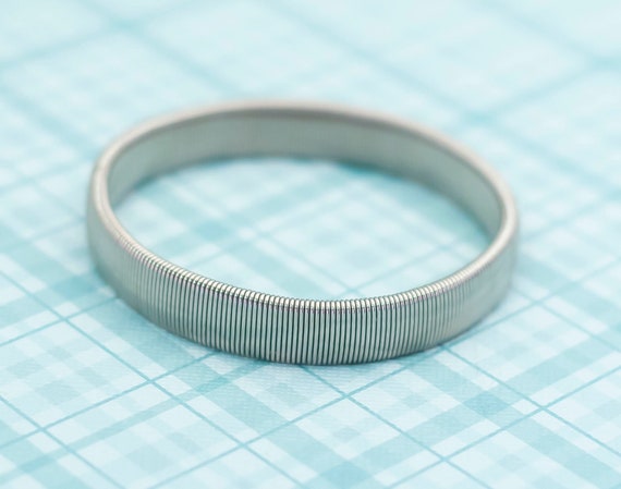 Simple Silver Adjustable Bangle - 7.85 inch - L7 - image 1