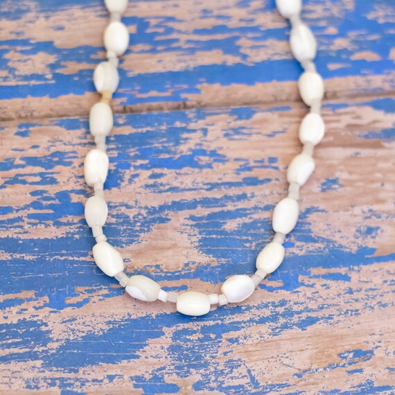 32 inch, Vintage White Oval Mother of Pearl Beads… - image 1