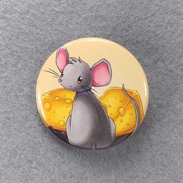 Maus Button | niedlicher Mäuse Ansteckbutton aus Metall, Durchmesser Ø 3,7 cm, Runder Pin Anstecker