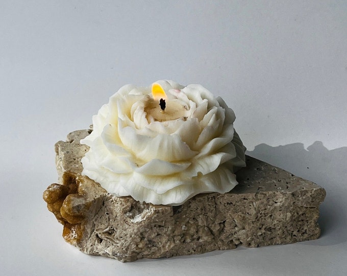 Peony candle