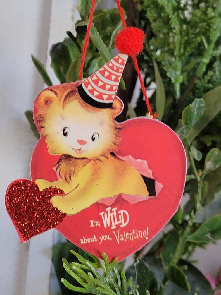 Vintage Valentines Ornament Set - Fancy Flours