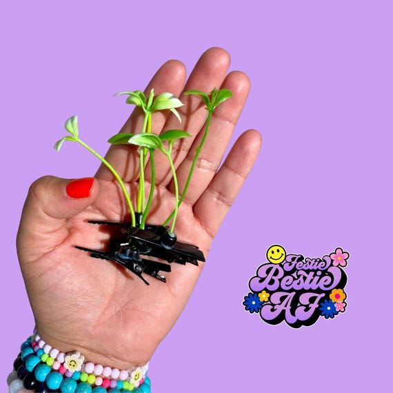10 pack rave sprouts| Flower clips| PLUR| Sprout clips| Ravers| Cute clips| EDCO| Djs| EDCMX | Rave accessories| Plants vs Zombies