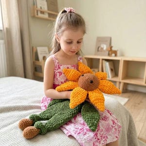 Zonnebloem Snuggler-haakpatroon | Babyveiligheidsdeken | Eenvoudige pdf-tutorial