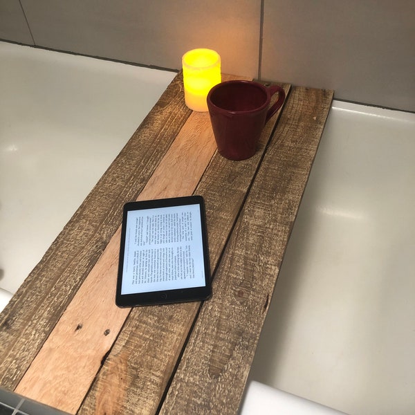 Customizable Bathtub Table