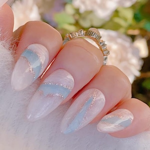 Mystic River / Reusable Gel Nails / Holiday Nails / Casual Nails / 3min to apply at home / Salon Quality Nails