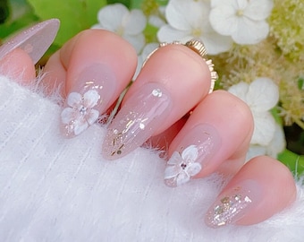 Glossy Golden Glitter and Flora | Gorgeous Nails | Premium Nails | Faux Nails | Gel Nails | Salon Quality Nails | xxm2168