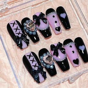 Purple and Black Gyaru Nails | Cute Nails | Handmade Nails | Hand-painted Press ons | yyz873