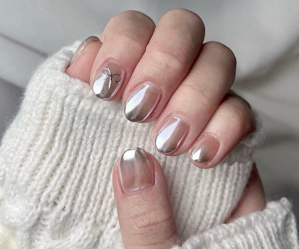 Silver Ombre Watercolor Nails That Shine