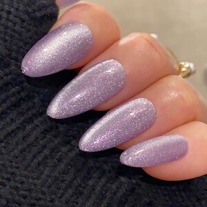 Fall In Love / Durable Nails / Reusable Nails / Gel Nails / 3 min to apply at home / Salon Quality Nails /Ipz151