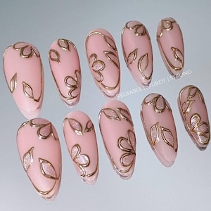 Soft Pink Wanderlust | Press On Nails, Acrylic Nails, Reusable Fake Nails, Custom Nails, Handmade Nails, Flower Nails | xwj57