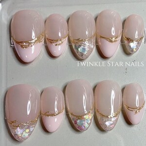 Elegant Natural Seashell Tips | Acrylic Nails, Reusable Fake Nails, Custom Nails, Handmade Nails, Flower Nails， XM530 image 3