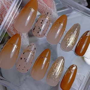 Reusable Caramel and Gold Chrome Press On Nails | Cozy Nails | Gel Nails | Brown Nails | xtz3105