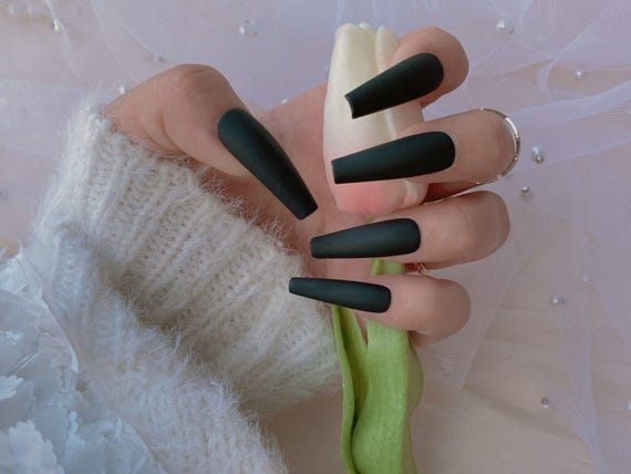 Reusable Matte Black Press On Nails | Hidden Gem Nail Shop | Acrylic Nails |False Nails | Glue On Nails | Handmade Press-ons | lmz116