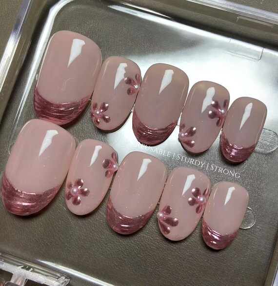 Short Gorgeous Rose Gold Petals | Reusable Nails | Gel Strong Nails | Handmade Nails | Salon Quality Nails