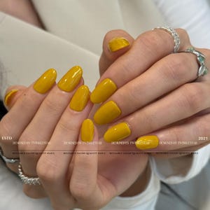 Short Mustard Yellow press-on nails, daily wear glossy nails, solid jelly color glue on nails, simple plain gel nail, A66