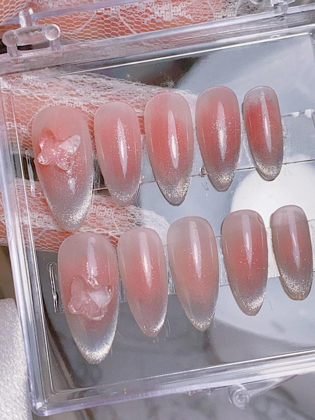 chou2.nail確認ページ Tinted Coral Blush and Clear Crystal Butterfly | French Cat Eye