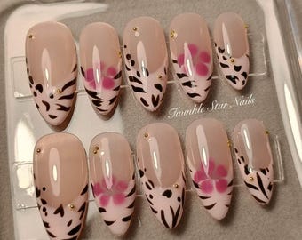 Wildflower Dream / Gorgeous Nails / Summer Nails / Strong Gel Nails / 3min to apply at home / Salon Quality Nails