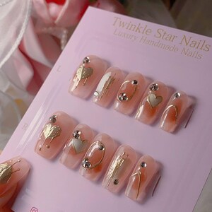 Short Bronze Chrome Heart Press On Nails | Hand-painted Heart Nails | False Nails | Gel Nails | Handmade Nails | Imz1521