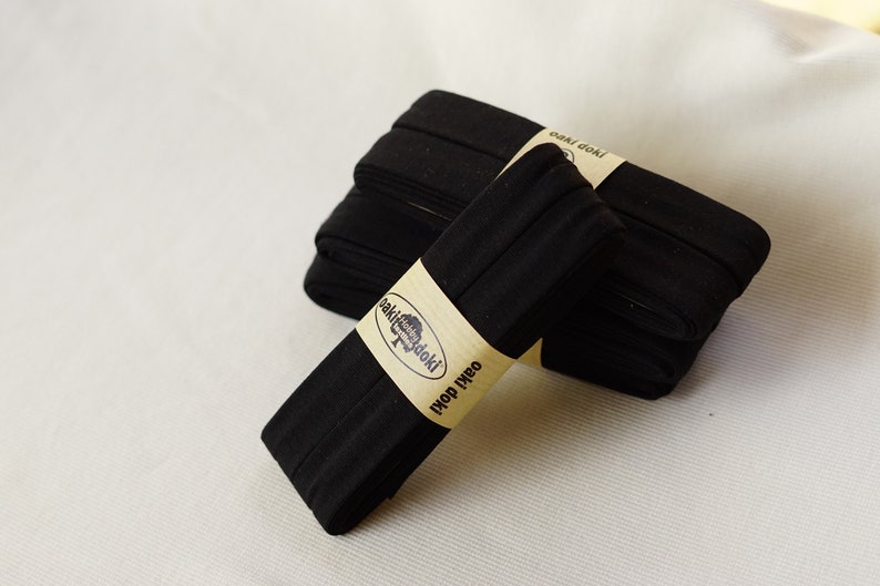 3 YDS Stretch Jersey Bias Tape, Black, Double folded, 3 meters, Oeko-Tex OakiDoki, Bias Binding Tape image 3