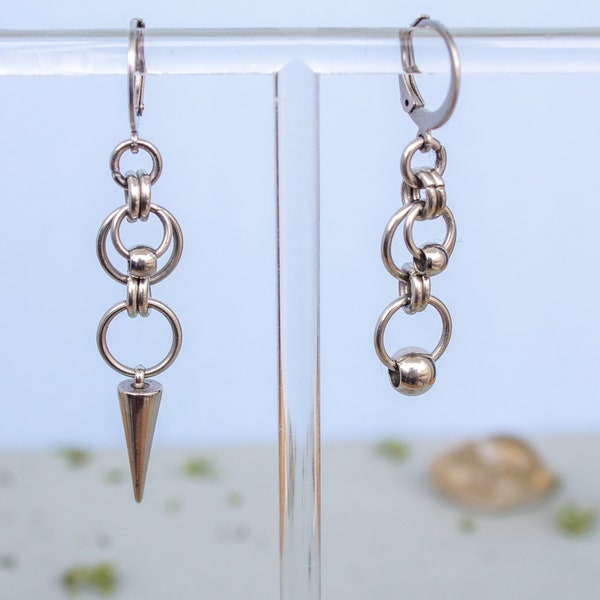 boucles d'oreilles asymétriques en argent avec pointe, acier inoxydable, stimming, boucles d'oreilles fidget, calmer l'anxiété et la nervosité