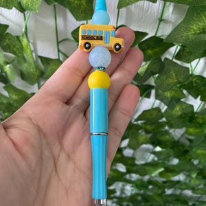 School Bus Pen!!