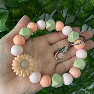 Peach Sunflower Beaded Wristlet Keychain!!