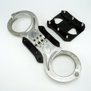 MakeItRigid stiffener for handcuffs &quot;Schutzmarke Deutsche Polizei&quot;