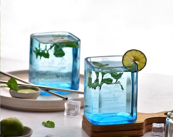 Juego de vasos de ginebra Bombay Sapphire reciclados – Vasos de cóctel azules reciclados (Juego de 2)
