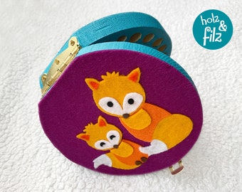 Tooth box milk tooth box - motif FOXes Fox mom and child - diameter 12 cm - made of the materials felt and wood
